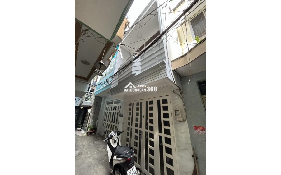 TRẦN XUÂN SOẠN, QUẬN 7 - GIÁ CHỈ 3.2 TỶ - SỔ HỒNG RIÊNG
HOẶC
NHÀ 2 TẦNG, 2 PHÒNG NGỦ, QUẬN 7 - VỊ TRÍ VÀNG TRÊN TRẦN XUÂN SOẢN - 3.2 TỶ 
HOẶC 
CƠ HỘI